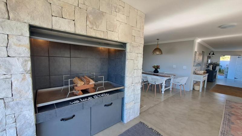 2 Bedroom Property for Sale in Stilbaai East Western Cape
